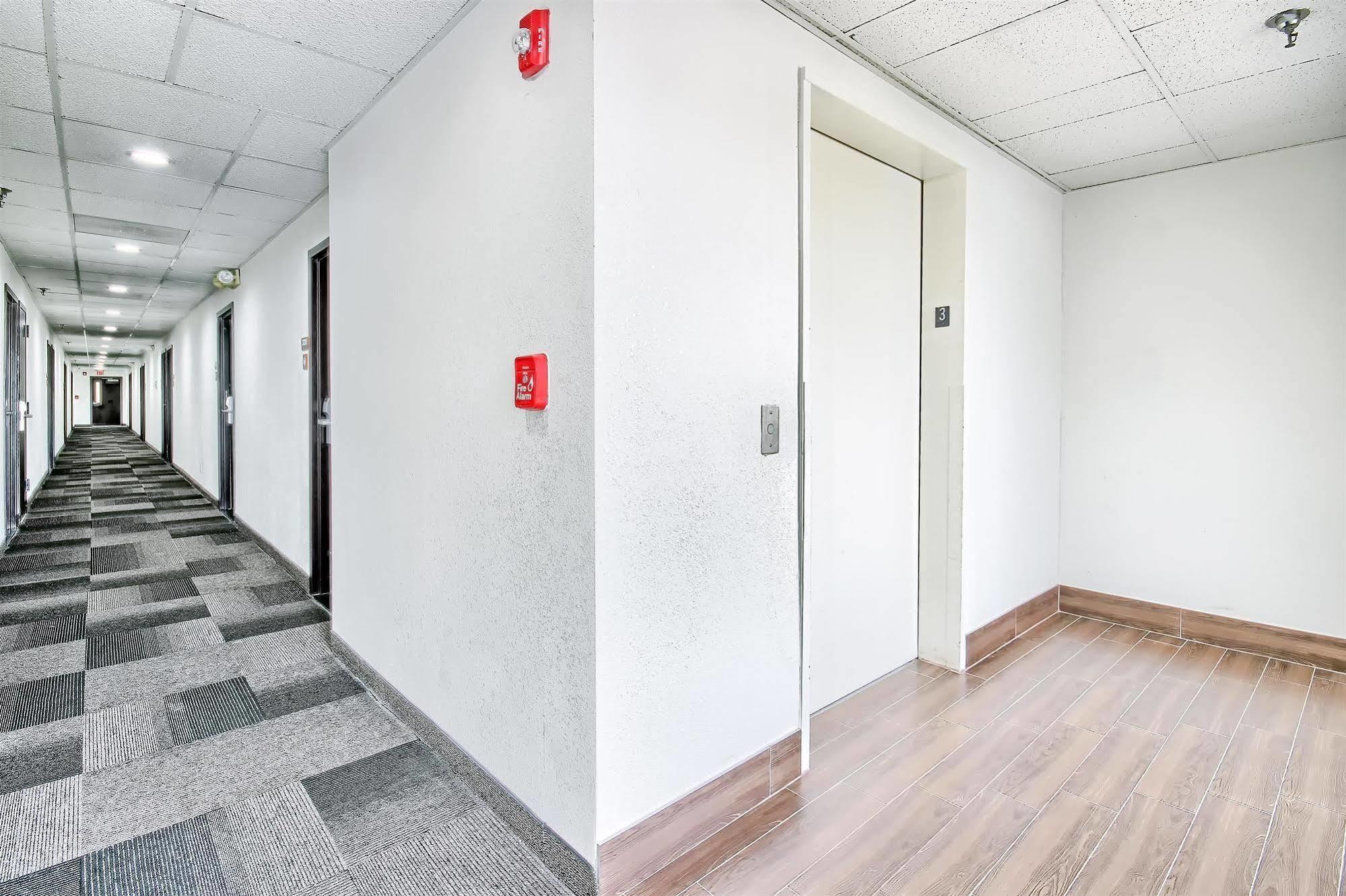 Motel 6-Columbus, Oh - West Экстерьер фото